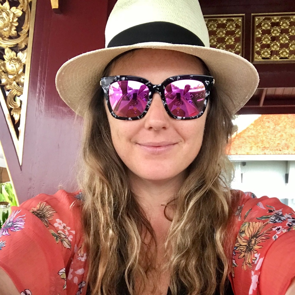 Meet your Posher, Alexandra